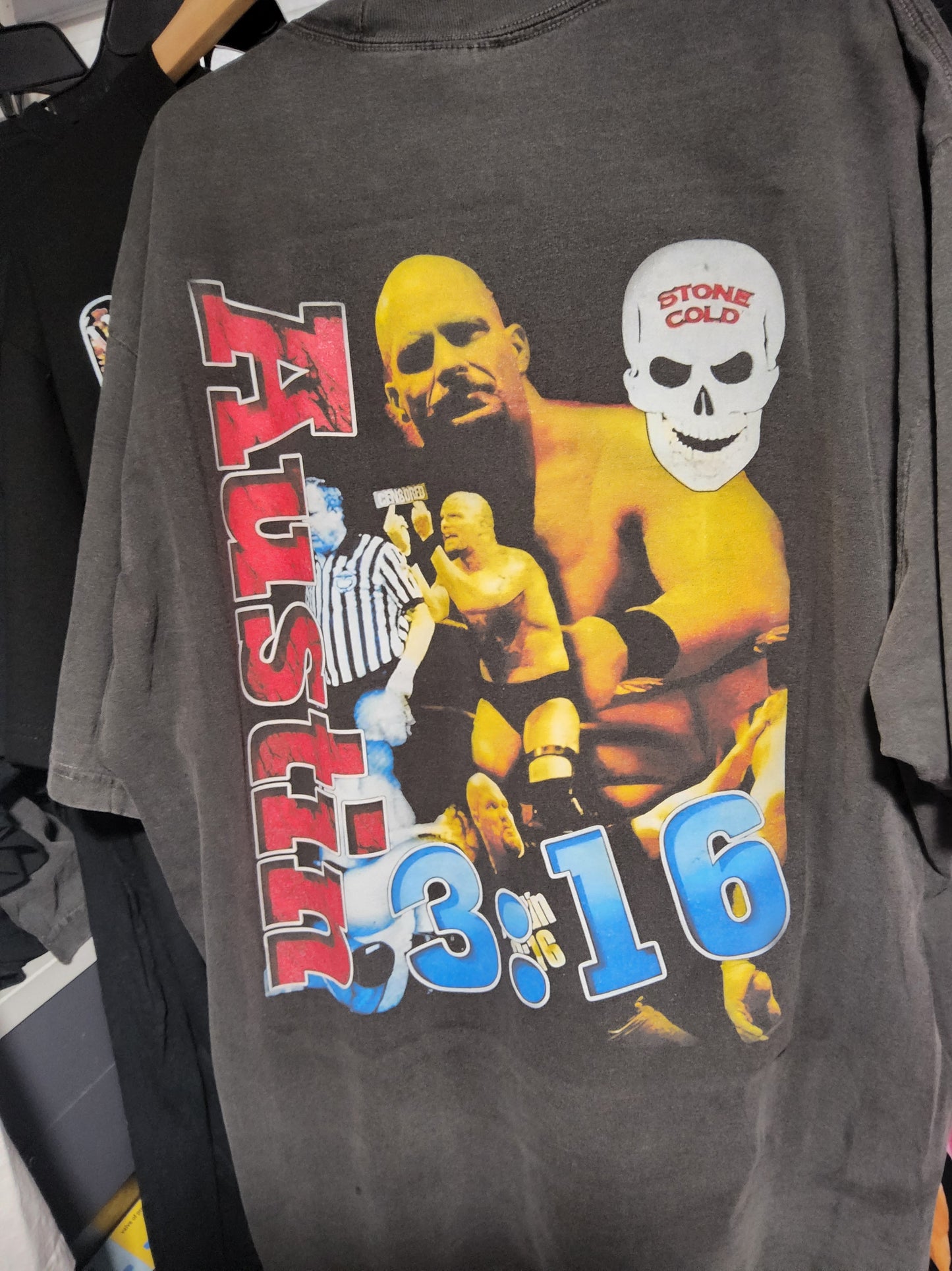 STONE COLD ON SHAKA HEAVYWEIGHT GARMET DYED T SHIRT "MODERN WRESTLING