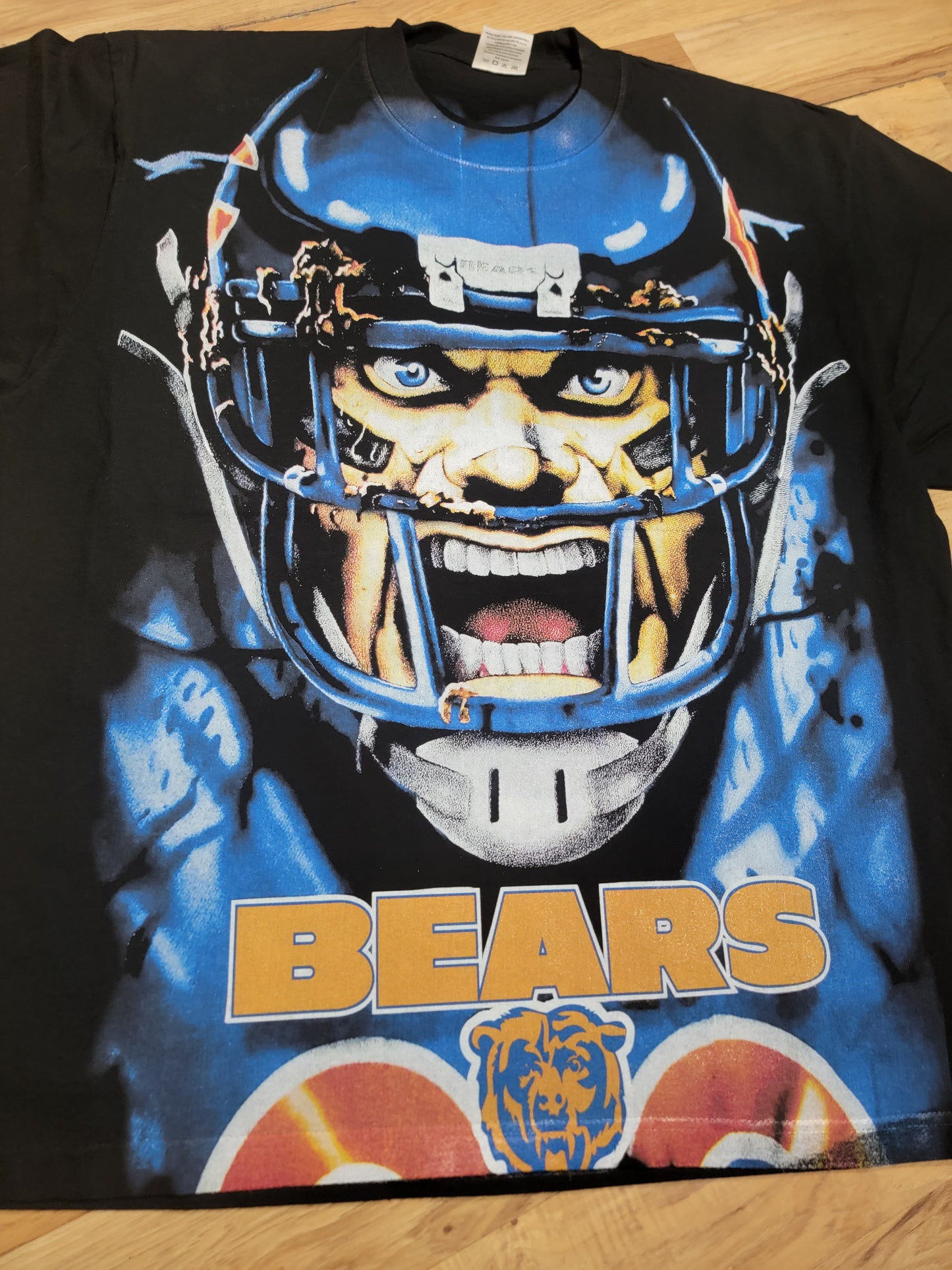 BEARS JUMBO PRINT ON SHAKA HEAVY GARMET DYED T SHIRT