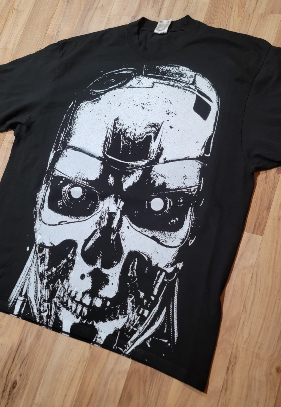 TERMINATOR JUMBO WHITE PRINT ON SHAKA HEAVY GARMET DYED T