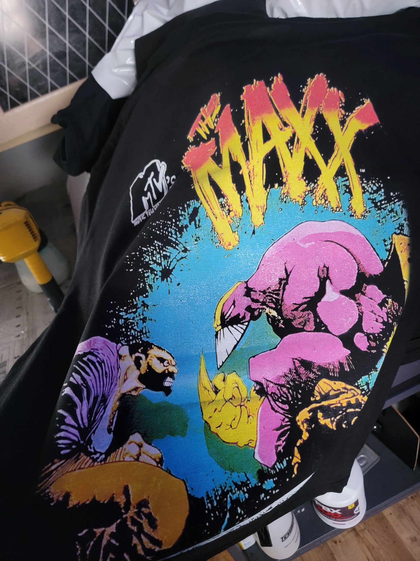 THE MAXX ON SHAKA HEAVY GARMET DYED T