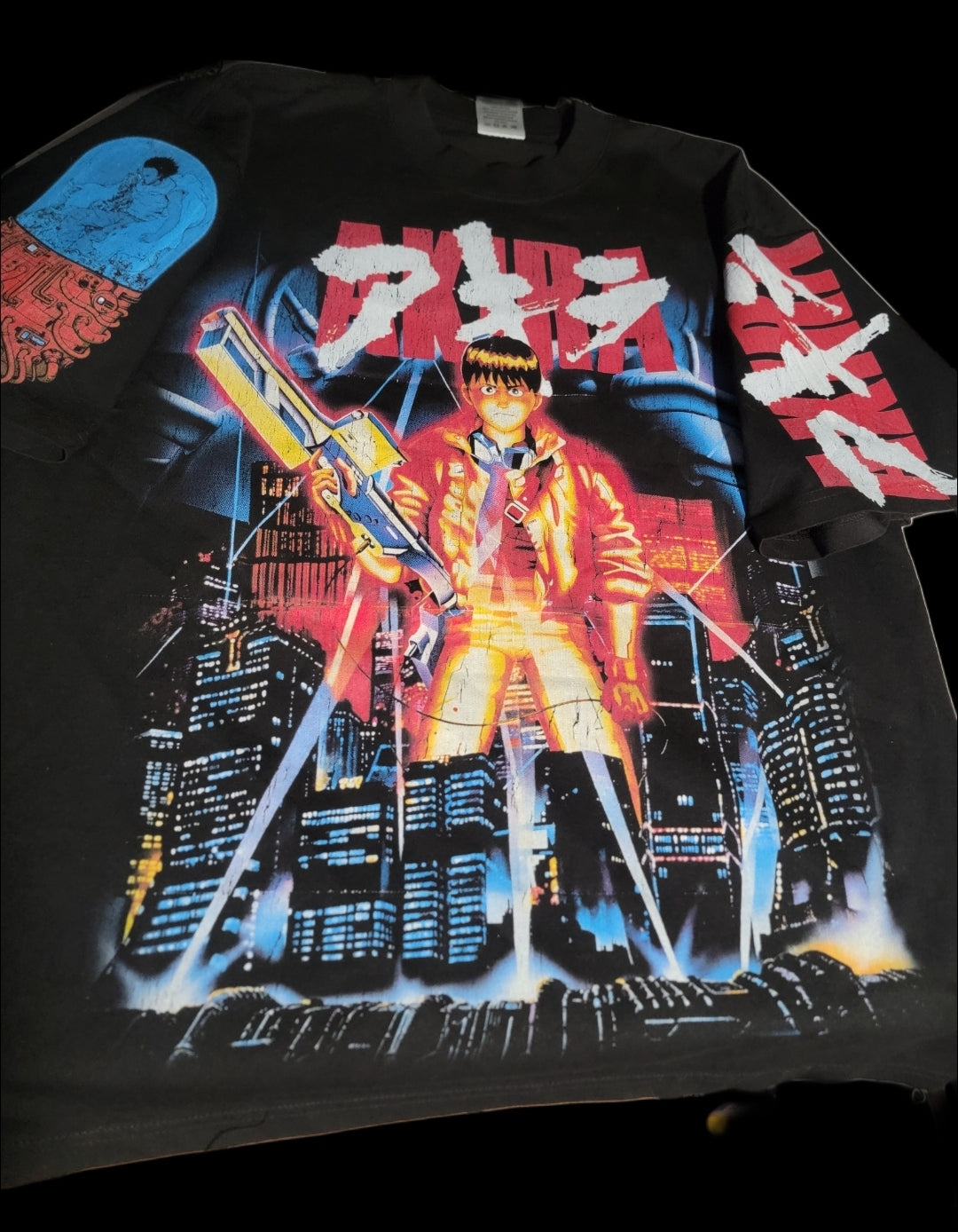 AKIRA ON SHAKA HEAVYWEIGHT GARMET DYED T SHIRT