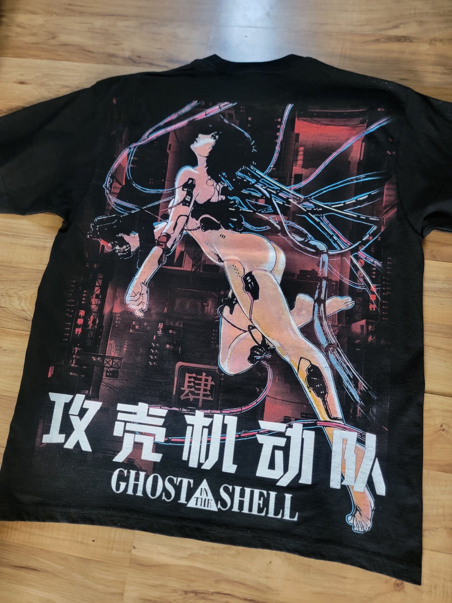 GHOST IN A SHELL ON SHAKA HEAVYWEIGHT GARMET DYED T SHIRT