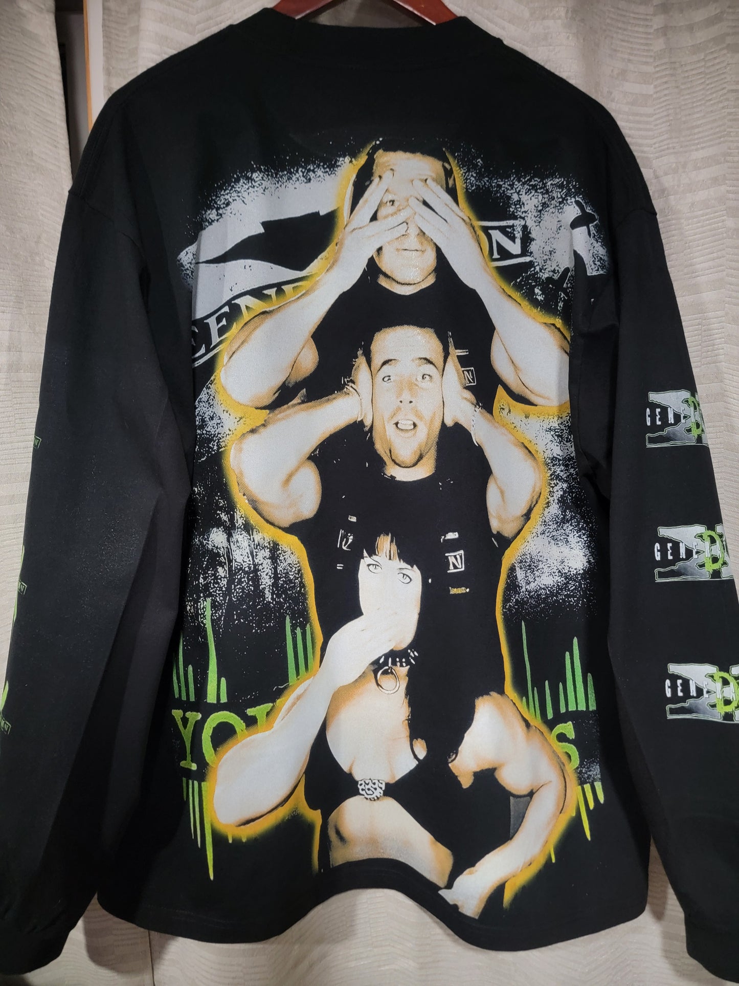 D-GENERATION X ON SHAKA HEAVYWEIGHT LONG SLEEVE (Wrestling)