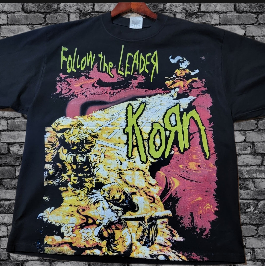 KORN BIG PRINT ON SHAKA HEAVY GARMET DYED T