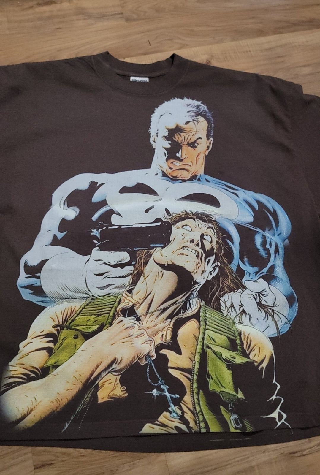 PUNISHER ON SHAKA HEAVYWEIGHT GARMET DYED T SHIRT