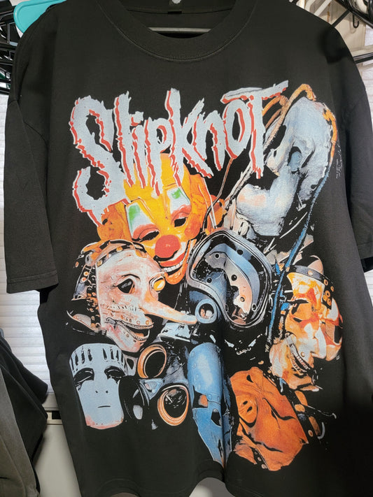 VNTG SLIPKNOT REPRINT ON SHAKA HEAVYWEIGHT GARMET DYED T SHIRT