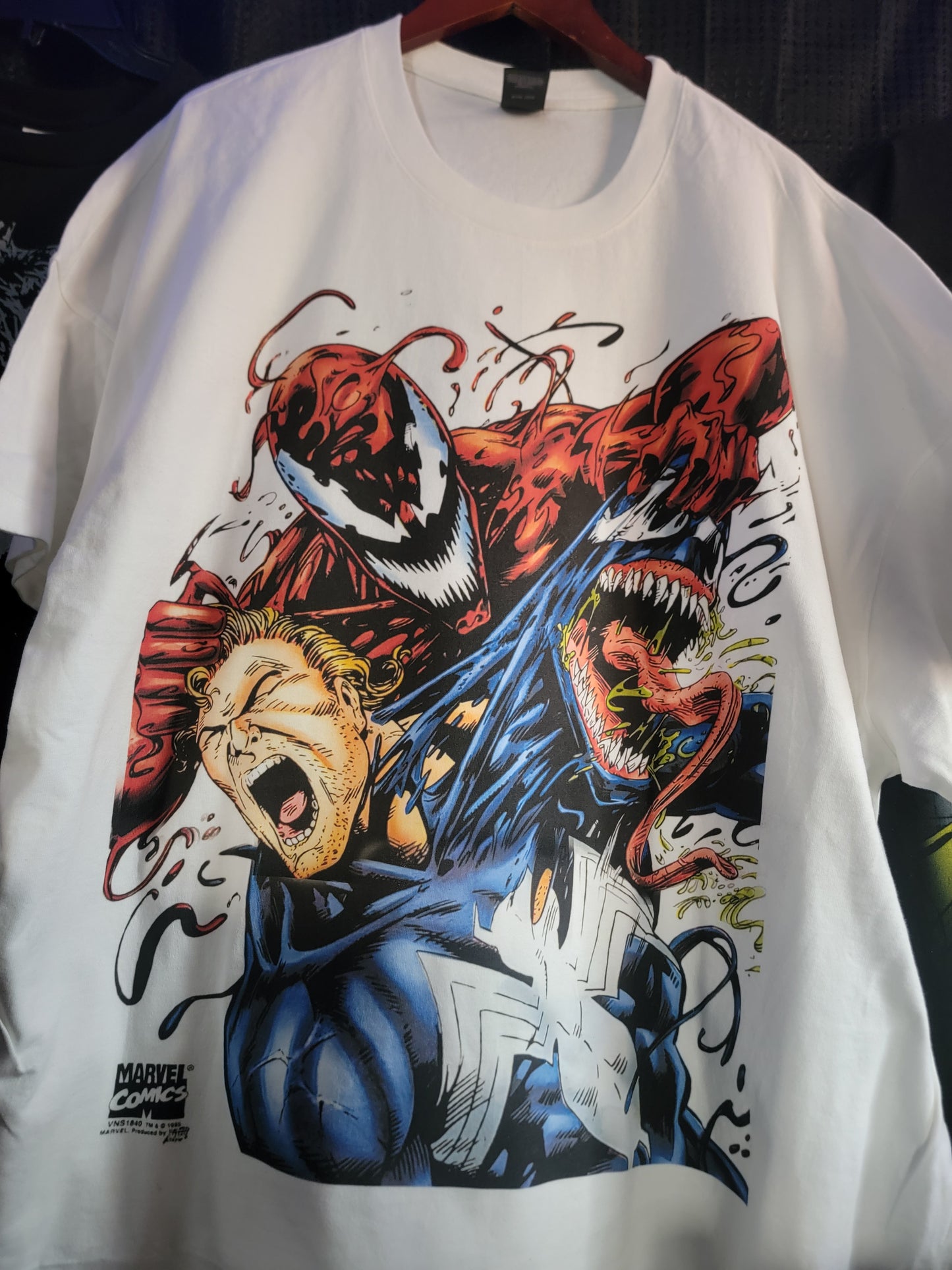 SPIDERMAN VENOM CARNAGE UNLEASHED ON SHAKA HEAVYWEIGHT GARMET DYED T SHIRT