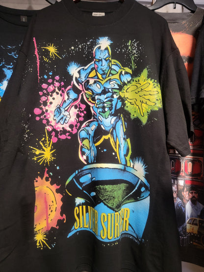 SILVER SURFER  ON SHAKA HEAVYWEIGHT GARMET DYED T SHIRT
