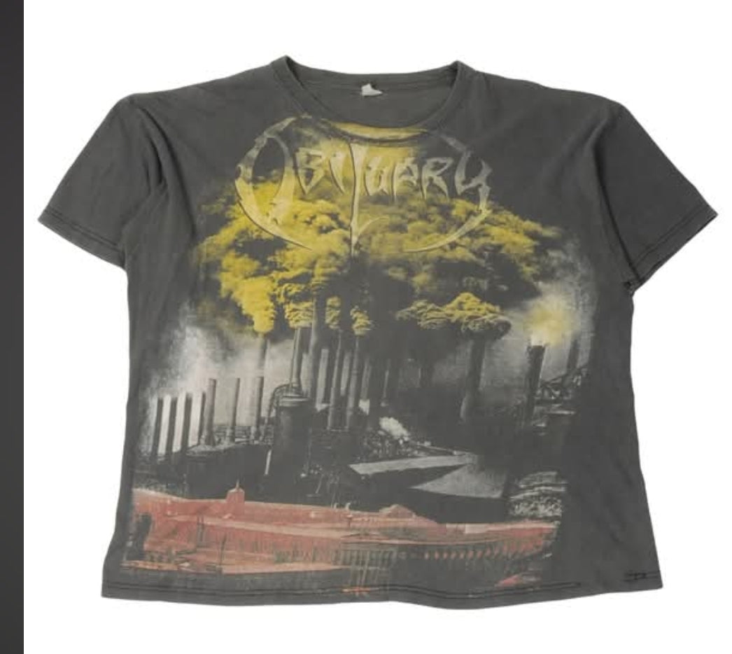 2 shirt bundle sz 4xl jumbo print on shadow grey