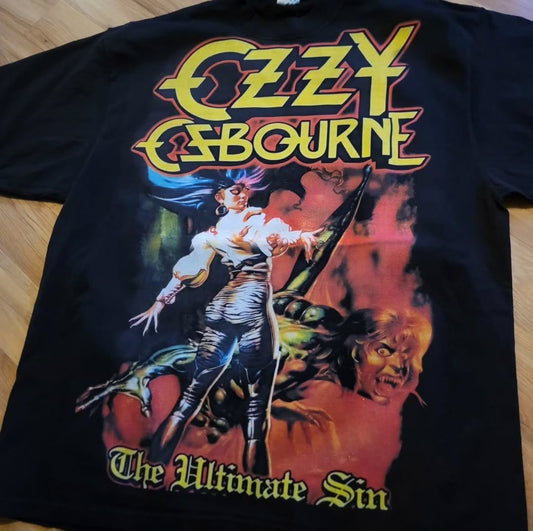 OZZY Jumbo print ON SHAKA HEAVYWEIGHT GARMET DYED T SHIRT