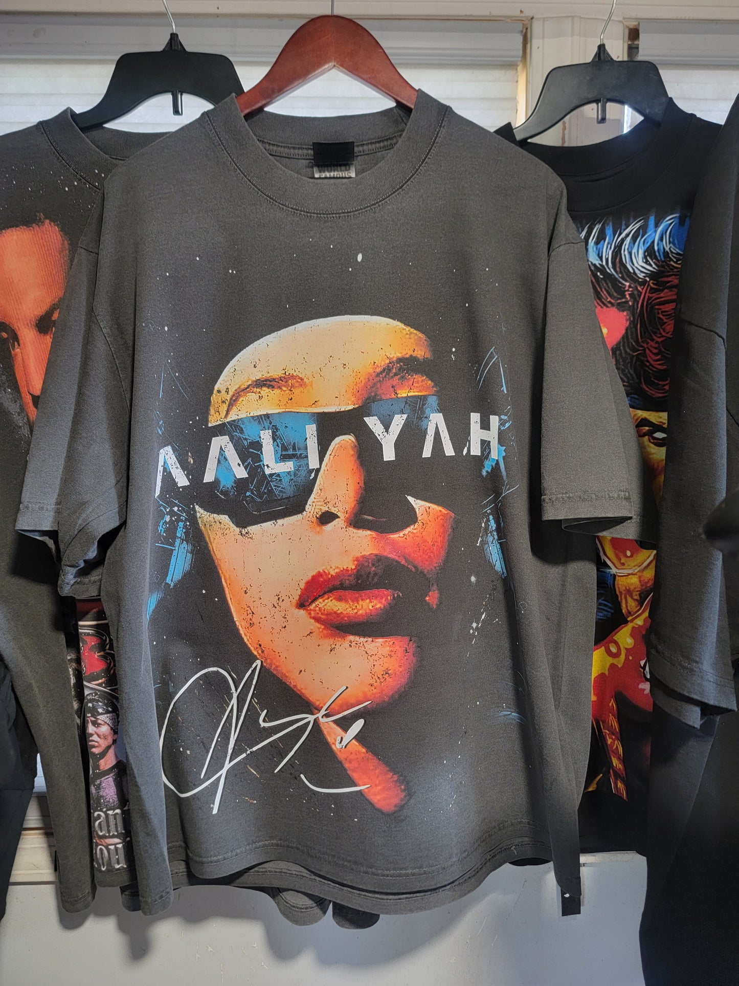 AALIYAH PRINCESS OF R&B ON SHAKA HEAVYWEIGHT GARMET DYED T SHIRT