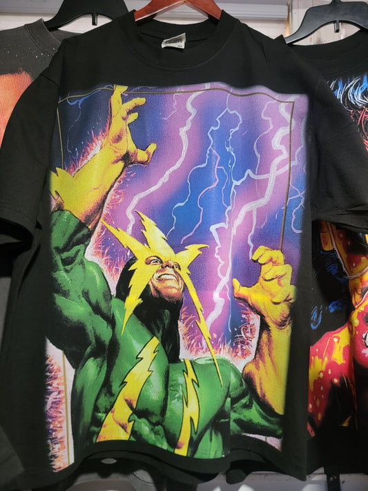 ELECTRO ON SHAKA HEAVYWEIGHT GARMET DYED T SHIRT