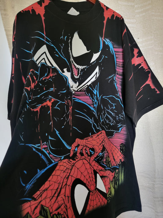 VENOM SPIDERMAN BIG PRINT ON SHAKA HEAVYWEIGHT GARMET DYED T SHIRT