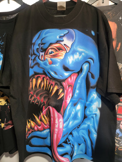 VENOM ON SHAKA HEAVYWEIGHT GARMET DYED T SHIRT