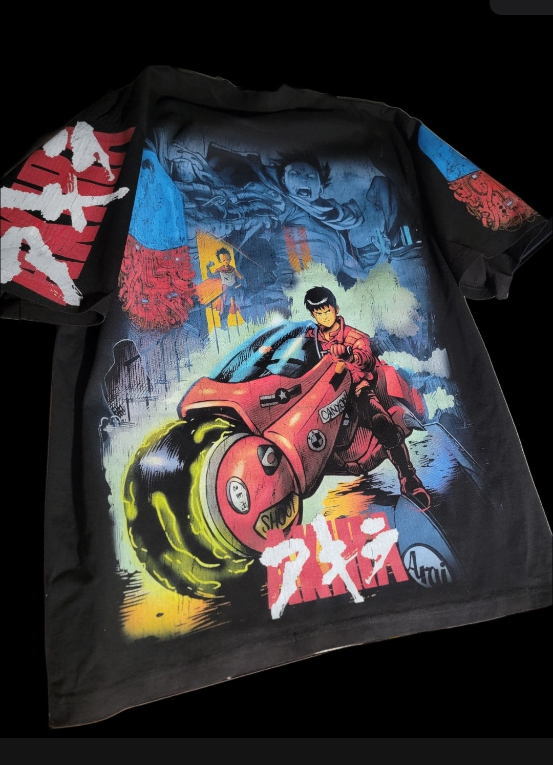 AKIRA ON SHAKA HEAVYWEIGHT GARMET DYED T SHIRT