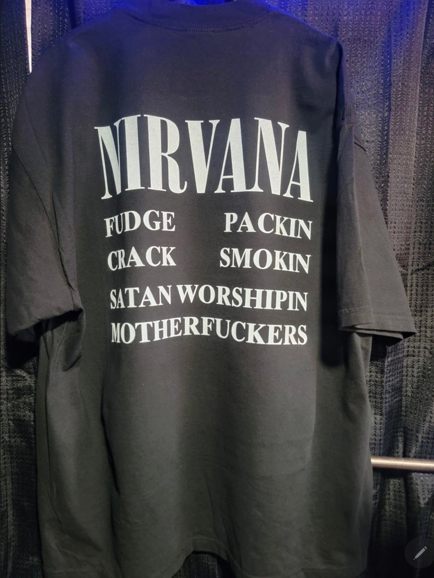 Nirvana vestibule ON SHAKA HEAVYWEIGHT GARMET DYED T SHIRT