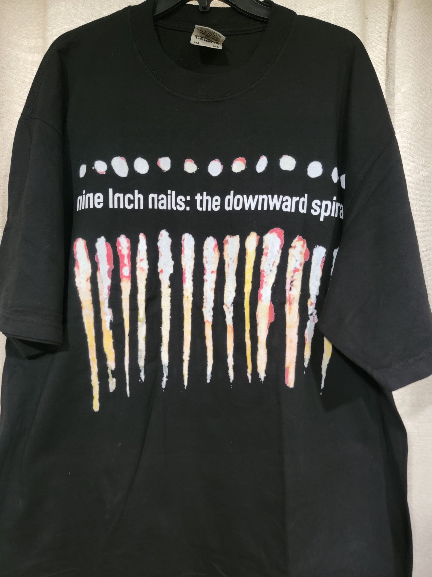 NIN DOWNWARD SPIRAL ON SHAKA HEAVYWEIGHT GARMET DYED T SHIRT