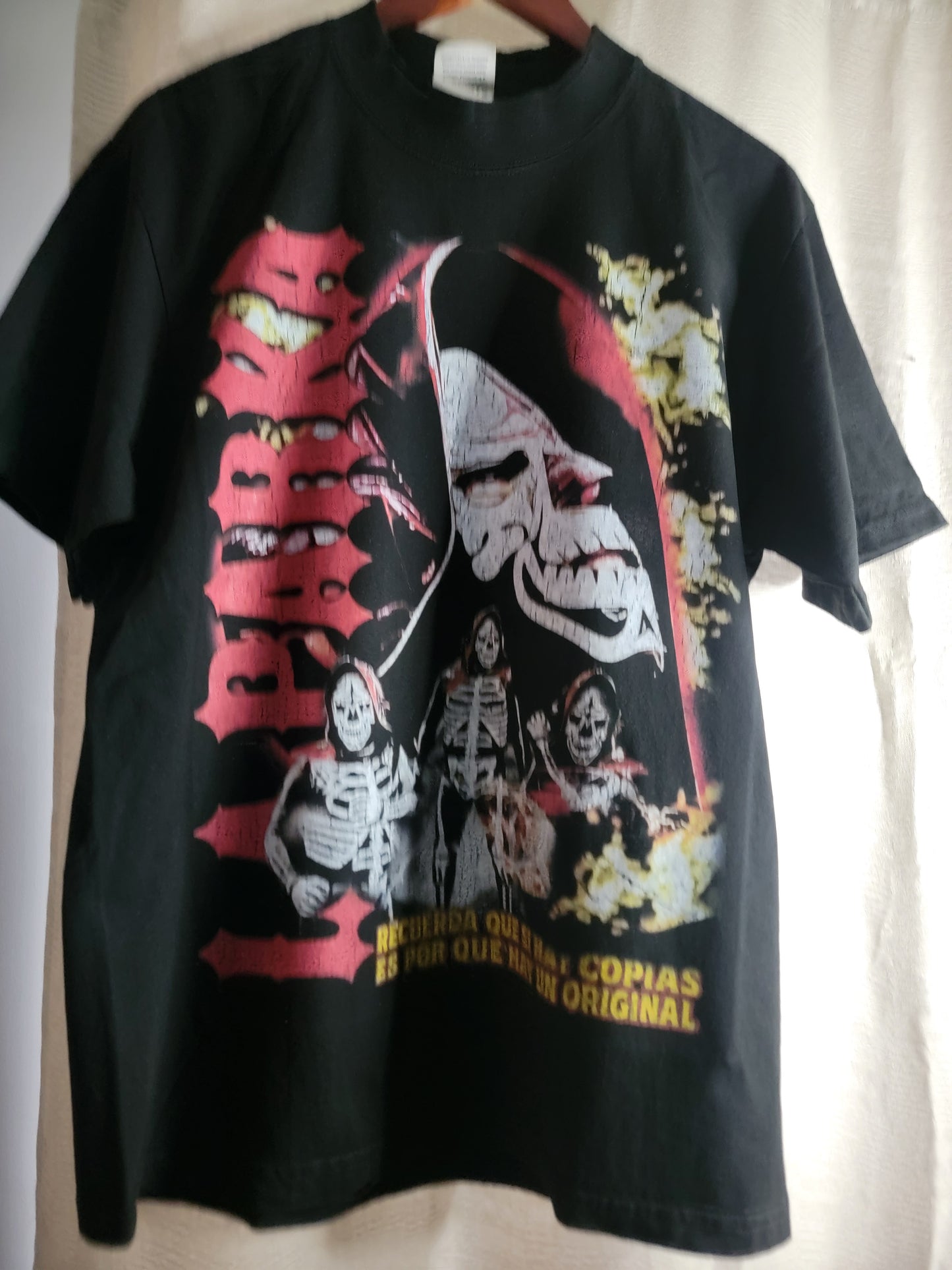 LA PARKA ON SHAKA HEAVYWEIGHT GARMET DYED T SHIRT "WRESTLING