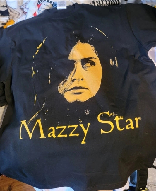 MAZZY STAR ON SHAKA HEAVYWEIGHT GARMET DYED T SHIRT