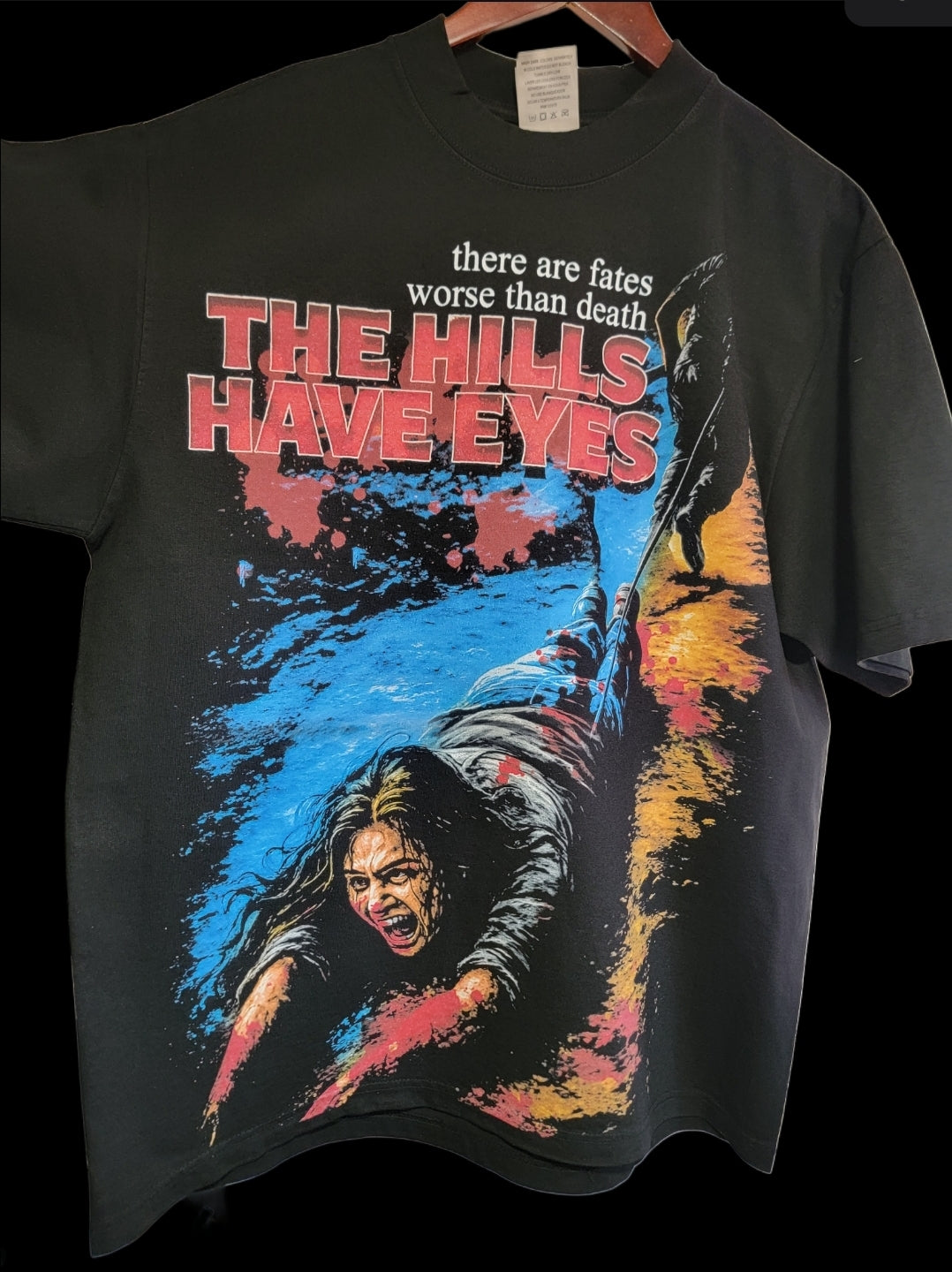 THE HILLS HAVE EYES ON SHAKA HEAVYWEIGHT GARMET DYED T SHIRT "Horror"