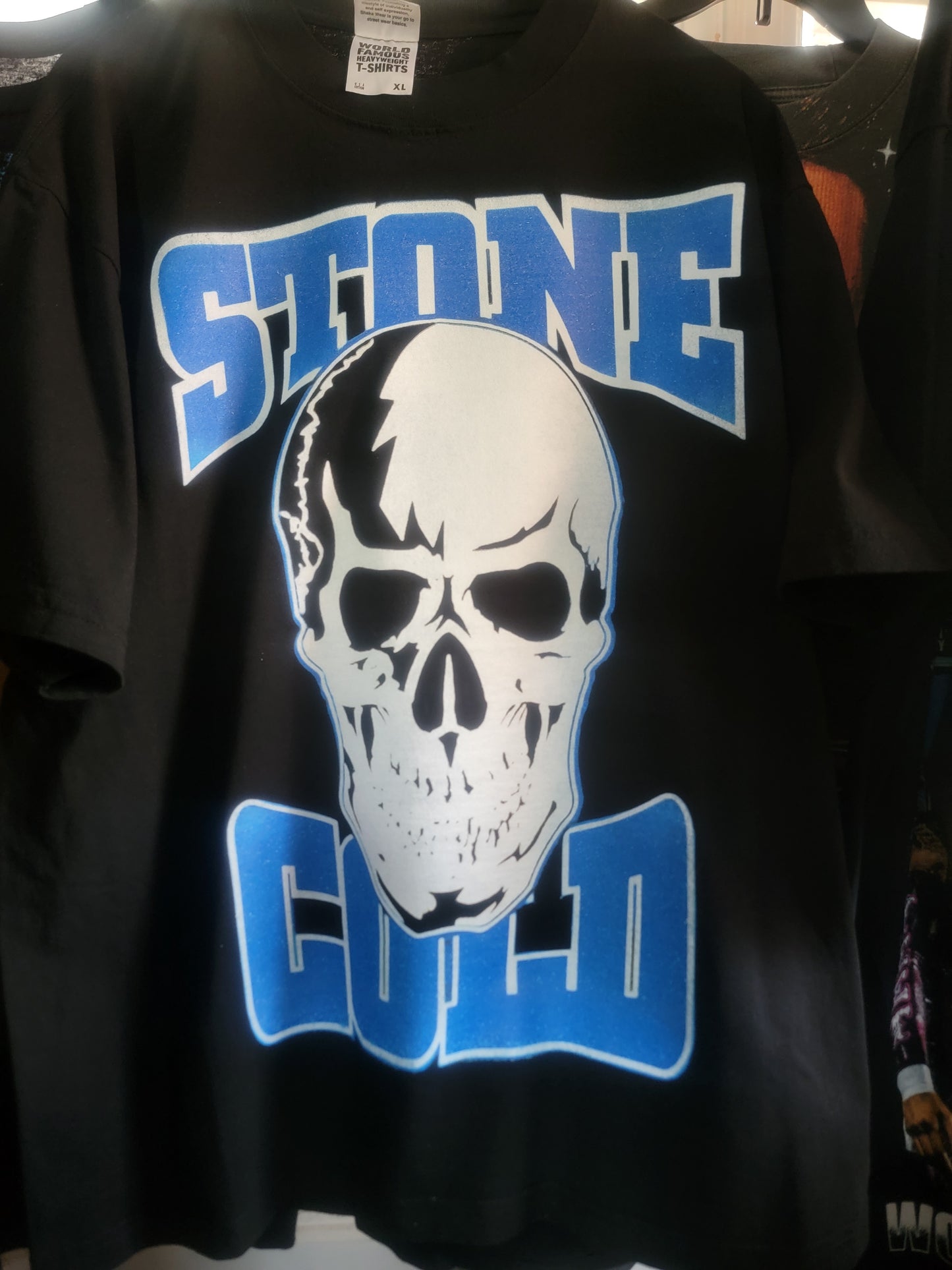 STONE COLD ON HEAVYWEIGHT GARMET DYED T SHIRT (WRESTLING
