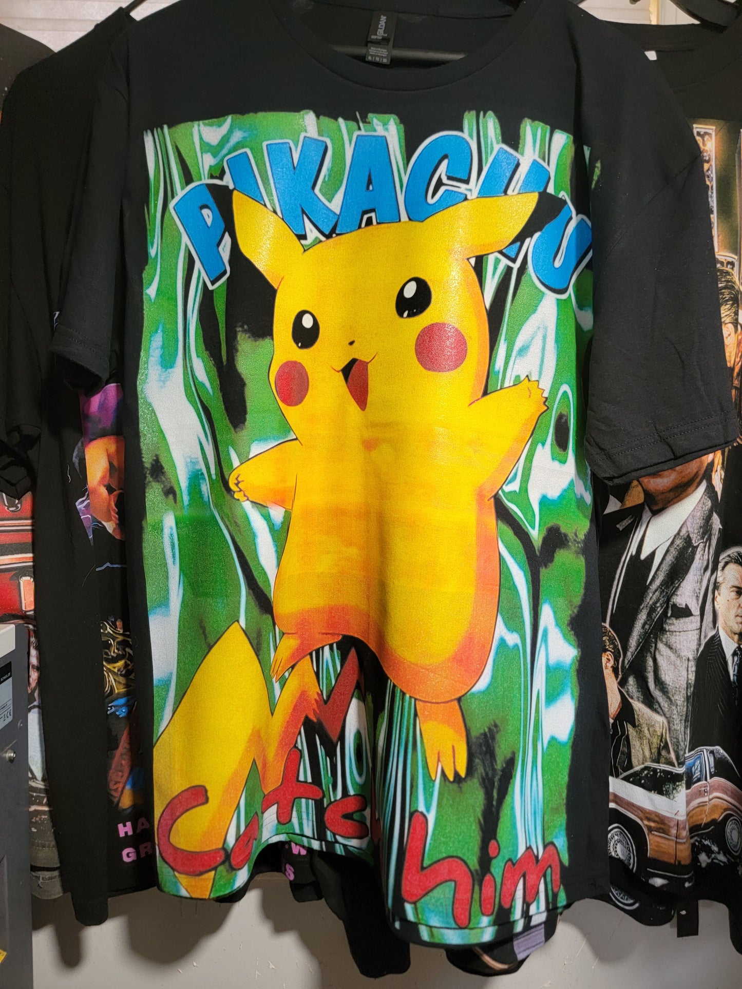 PICACHU On HEAVYWEIGHT GARMET DYED T SHIRT (POKEMON)