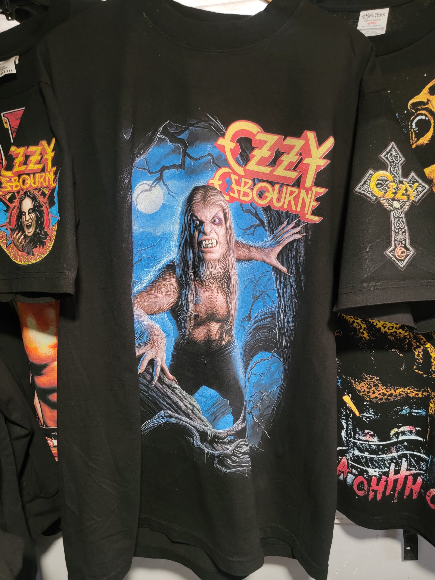 OZZY WITH SLEEVE HITS ON SHAKA HEAVYWEIGHT GARMET DYED T SHIRT