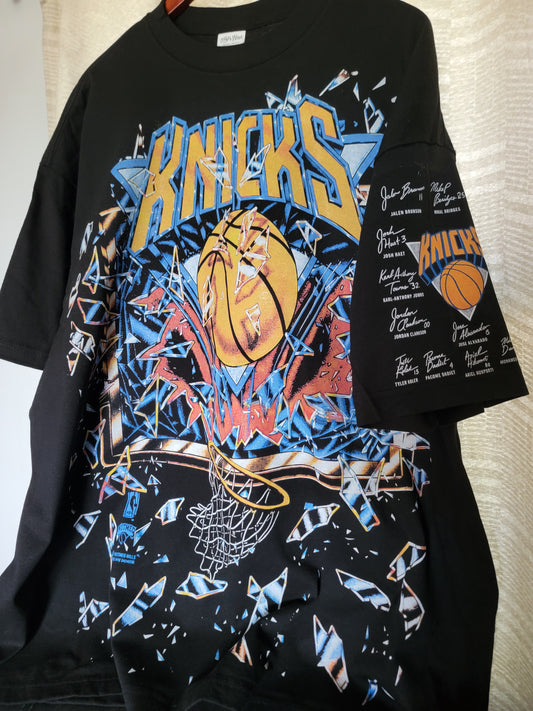 KNICKS SHATTERED BACKBOARD ON  SHAKA HEAVYWEIGHT GARMET DYED T SHIRT